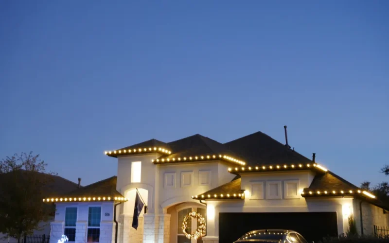 Outdoor Christmas Light Installation West Lake Hills, TX